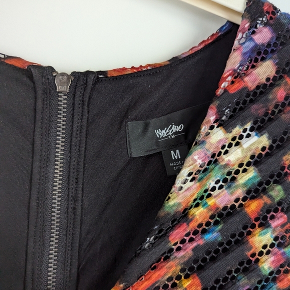 Multi color structured Mossimo dress - Size M - Picture 5 of 5